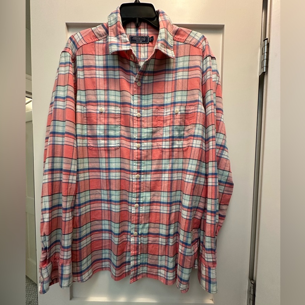 Vineyard Vines Pink and Blue Casual Button Down Shirt